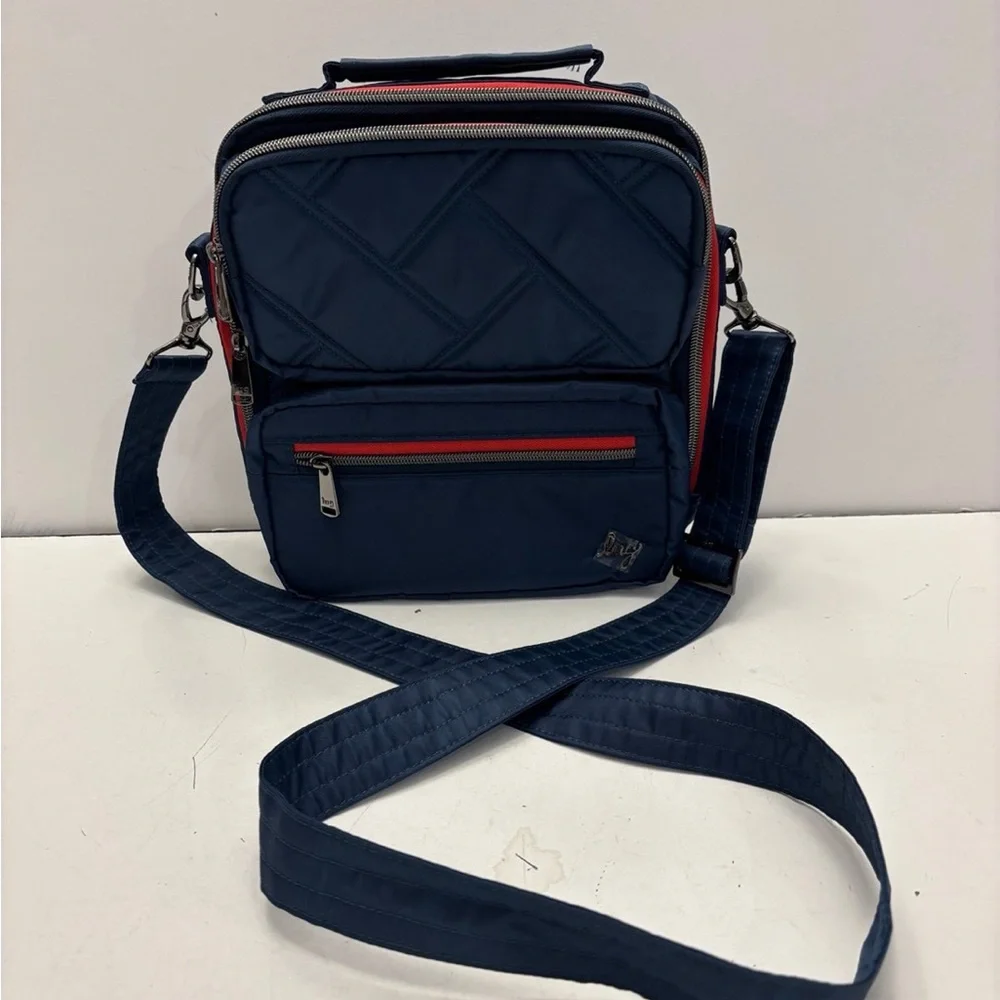 Lug Medium Cargo Crossbody with Built-In Wallet -Wrangler